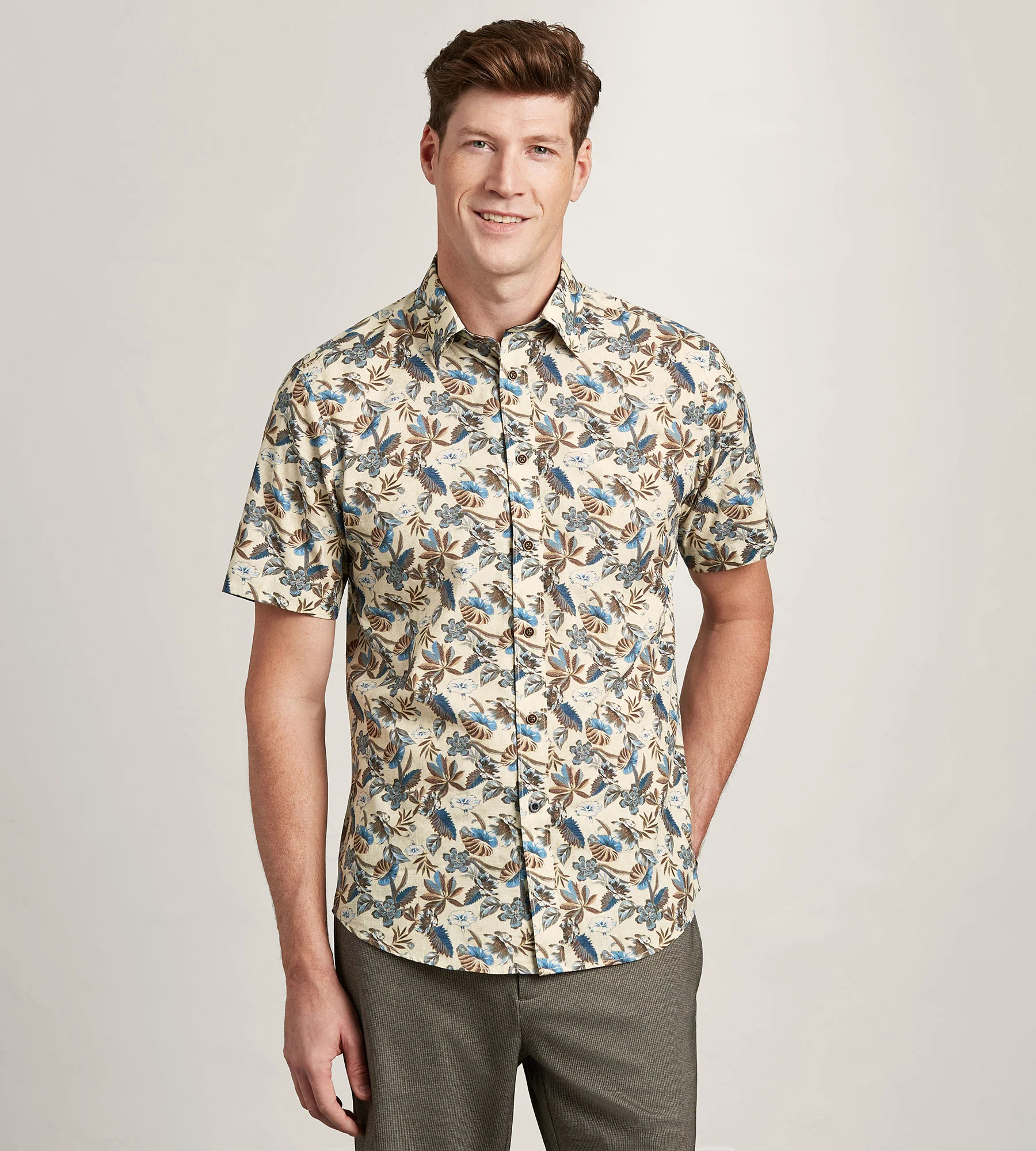 Modern Fit Short Sleeve Linen Like Floral Pattern Casual Shirt